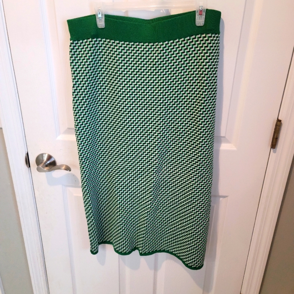 Eva Mendes NY&Co Green Plaid Skirt